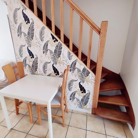 Maison 30M2 - 1 Chambre - Jardin Fontaine-Etoupefour Buitenkant foto
